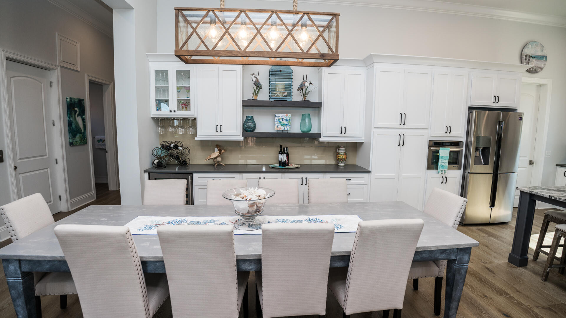 LA VALENCIA BEACH RESORT - Residential