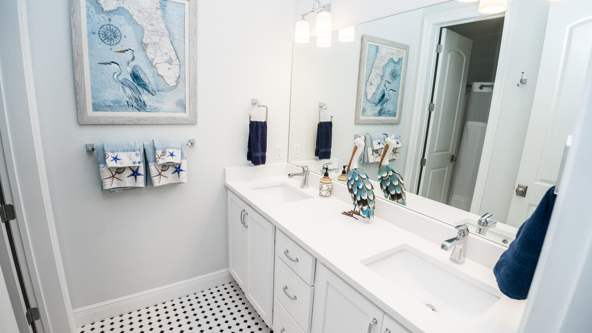 LA VALENCIA BEACH RESORT - Residential