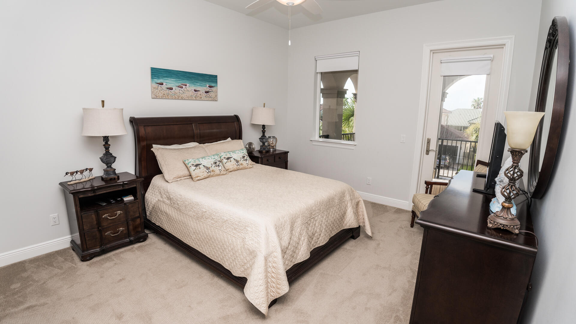 LA VALENCIA BEACH RESORT - Residential