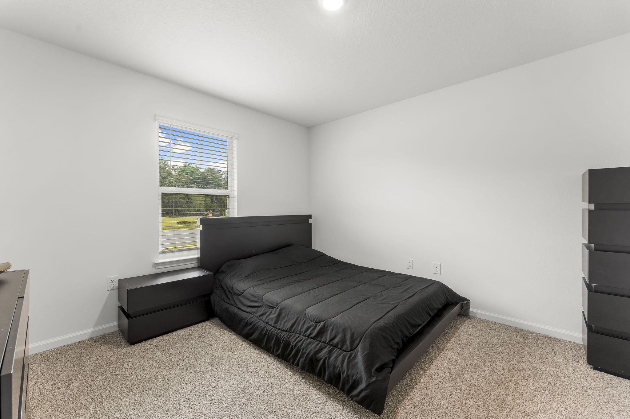 RIVERWALK PH I - Residential Lease