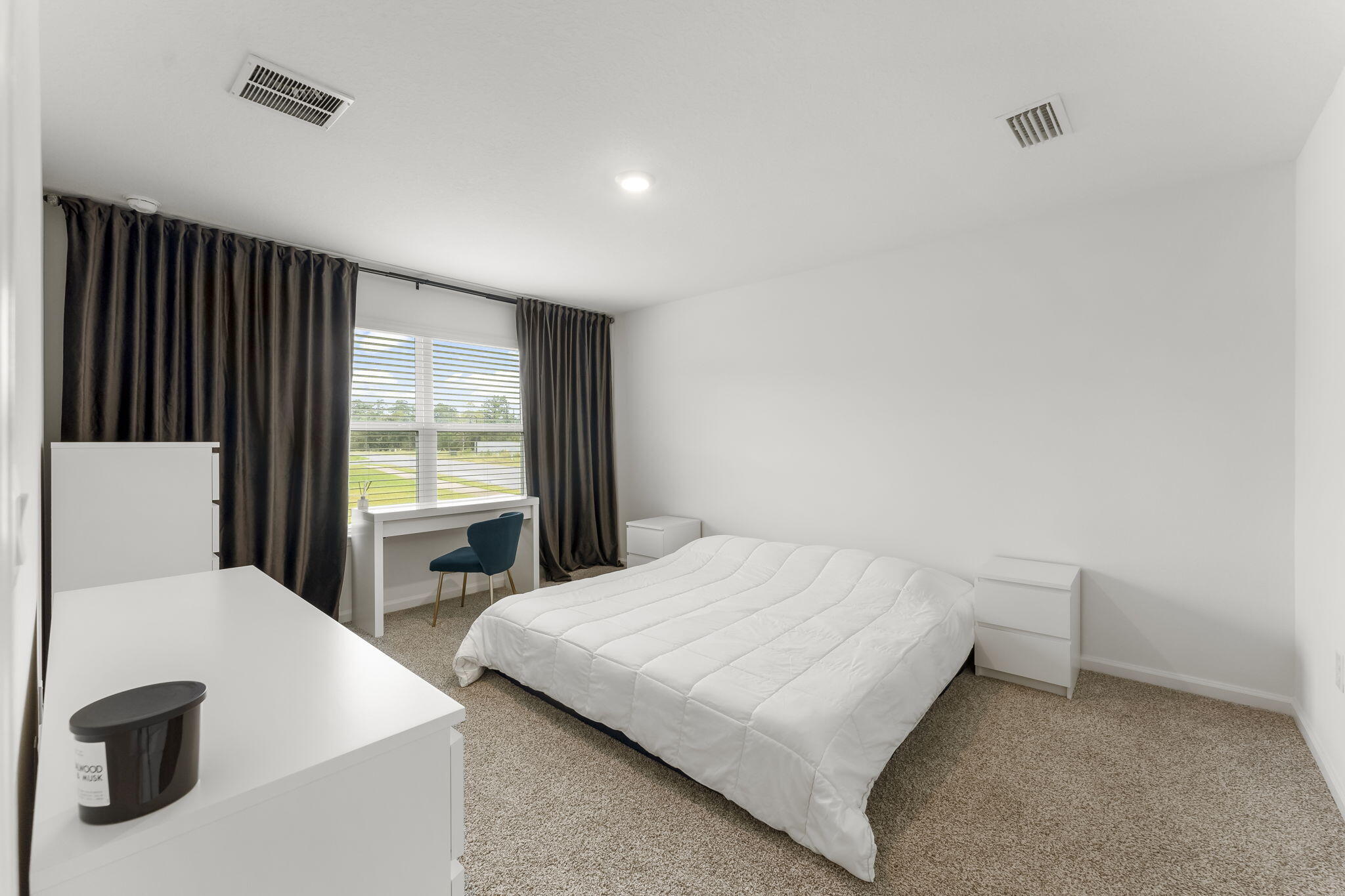 RIVERWALK PH I - Residential Lease