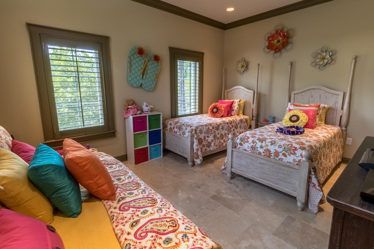 DRIFTWOOD ESTATES - Residential