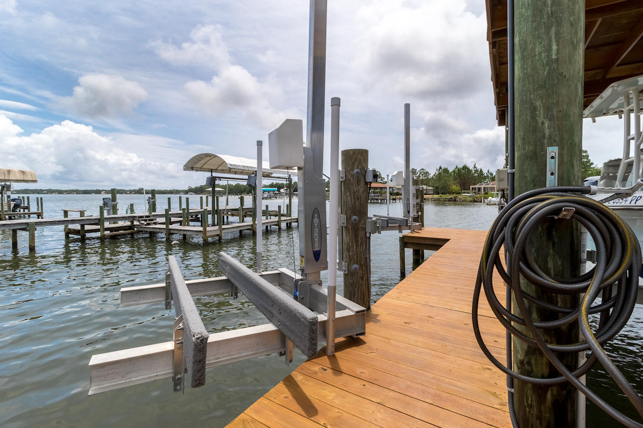DRIFTWOOD ESTATES - Residential