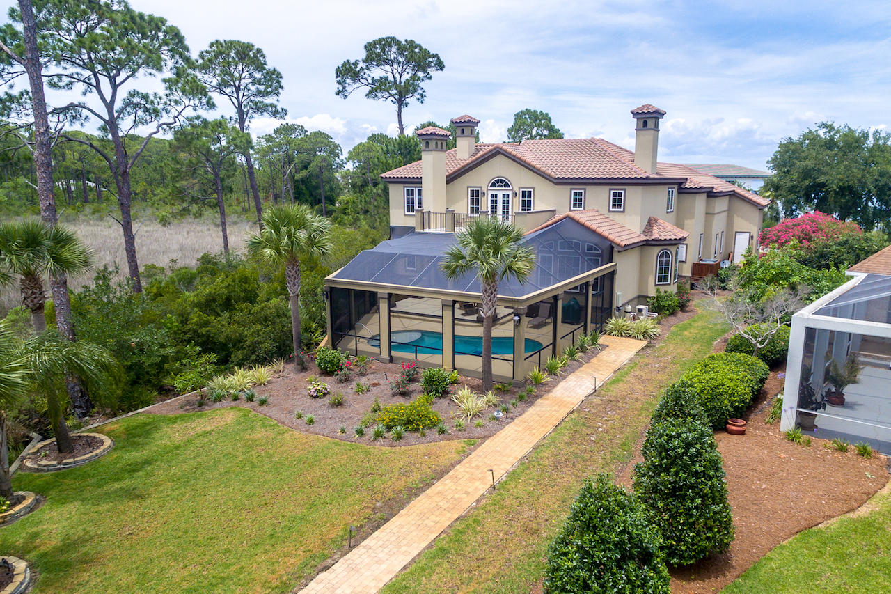 DRIFTWOOD ESTATES - Residential