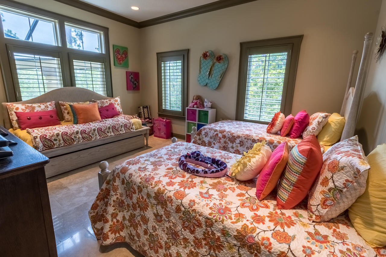 DRIFTWOOD ESTATES - Residential