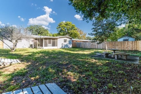 A home in Fort Walton Beach