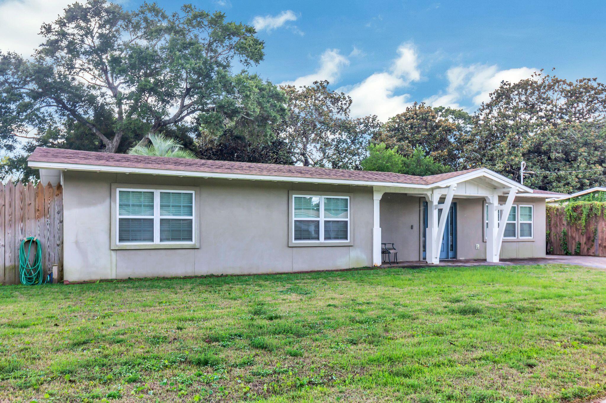 OAKTREE PARK S/D - Residential Lease