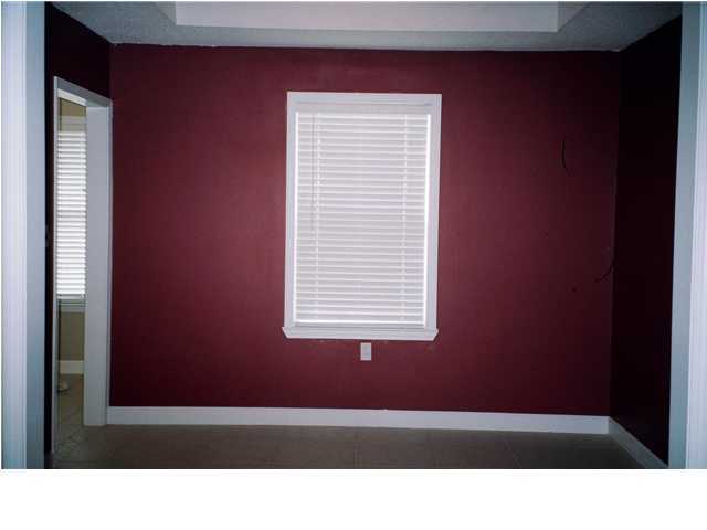 MARY ESTHER MANOR - Residential Lease