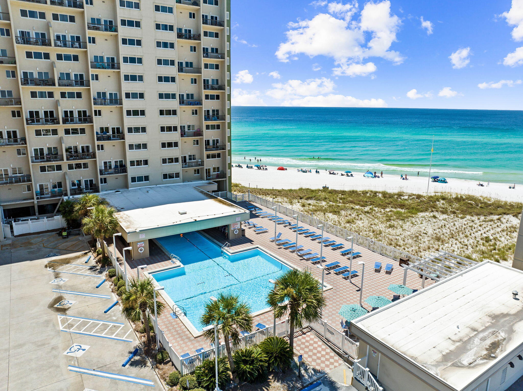 PINNACLE PORT - Residential