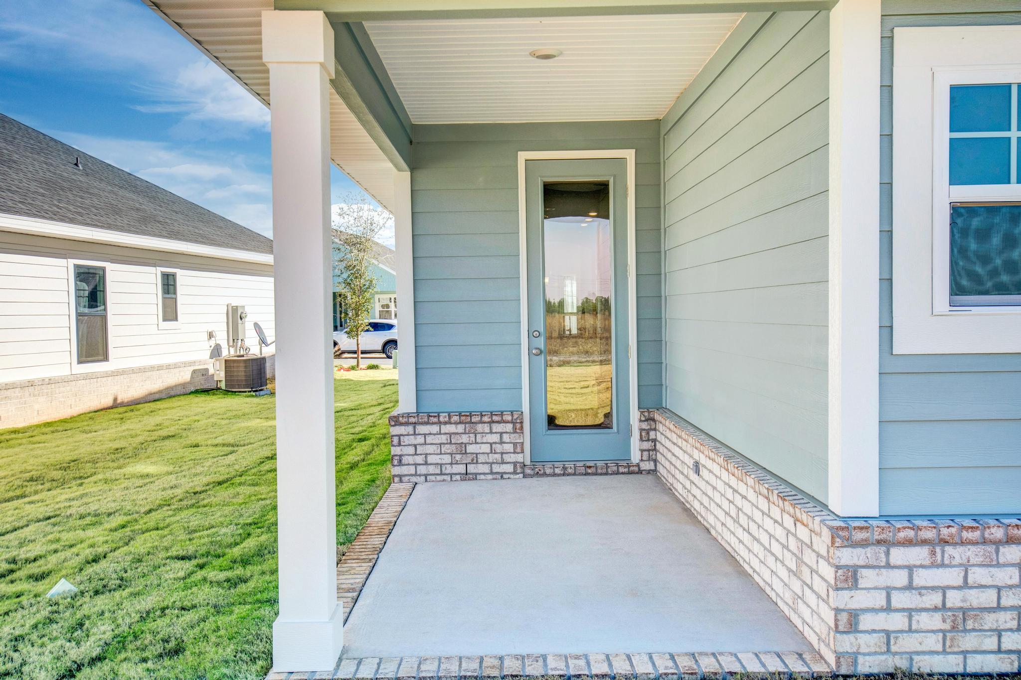 THE BLUFFS AT LAFAYETTE - Residential