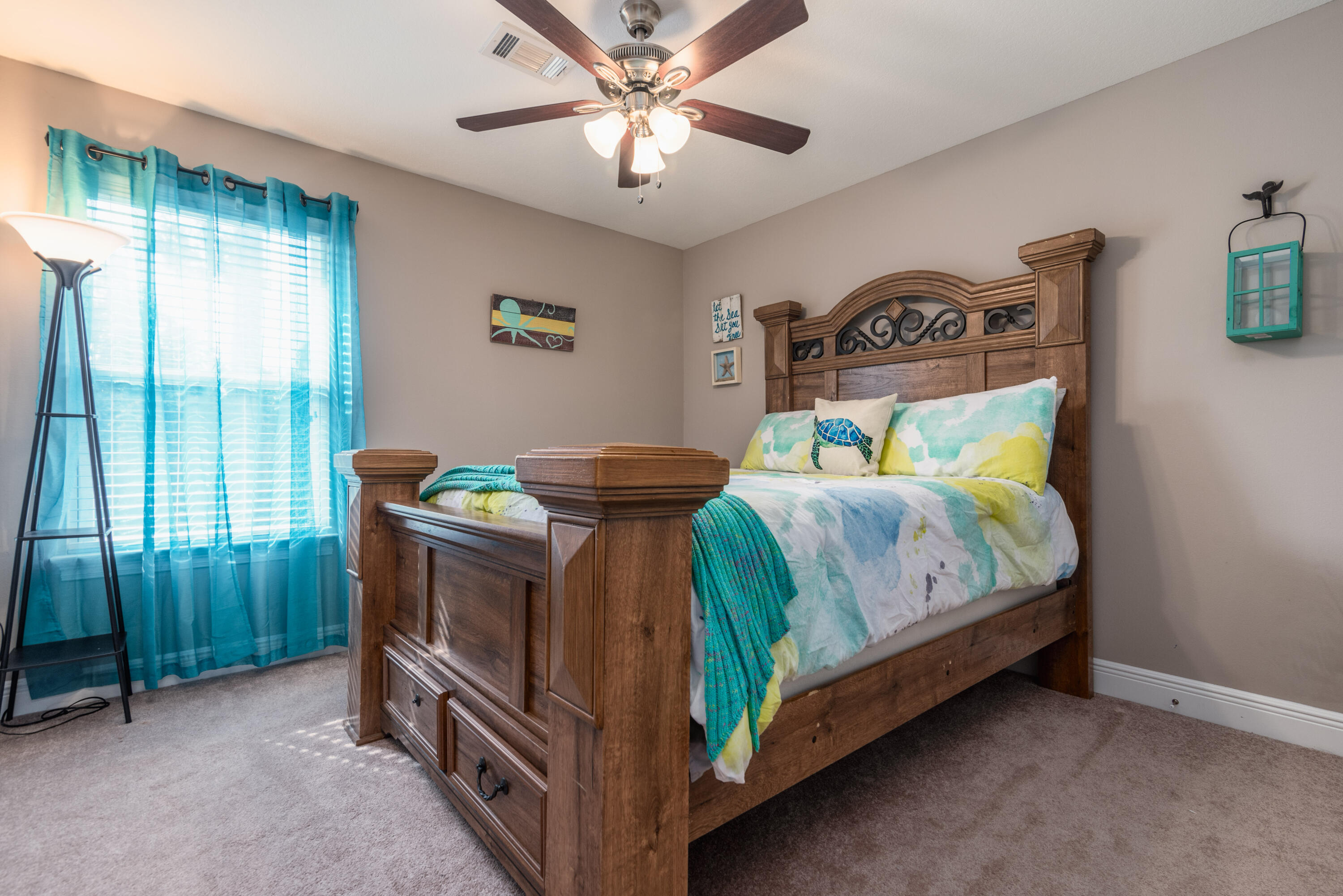 MAGNOLIA HARBOR - Residential