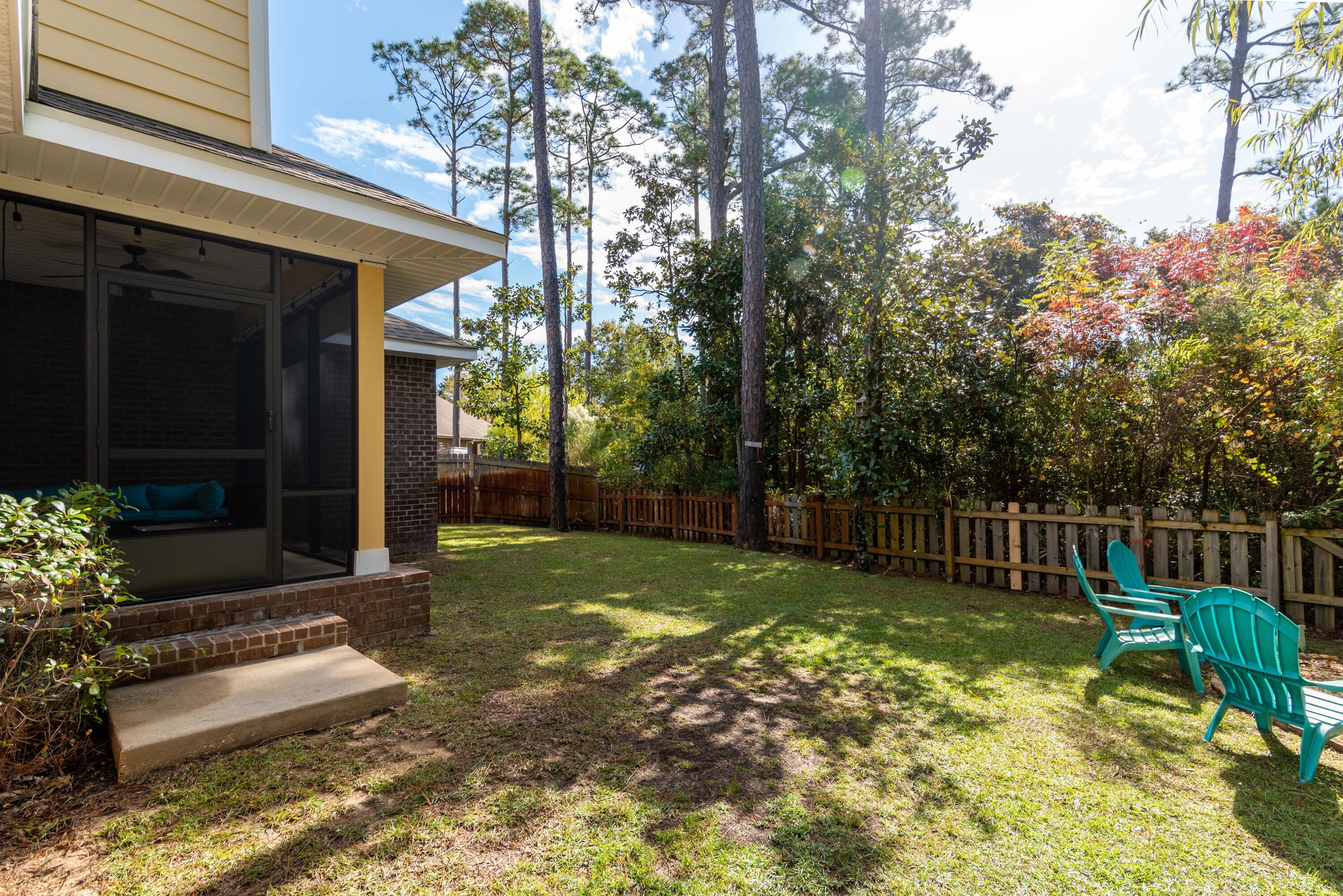 MAGNOLIA HARBOR - Residential