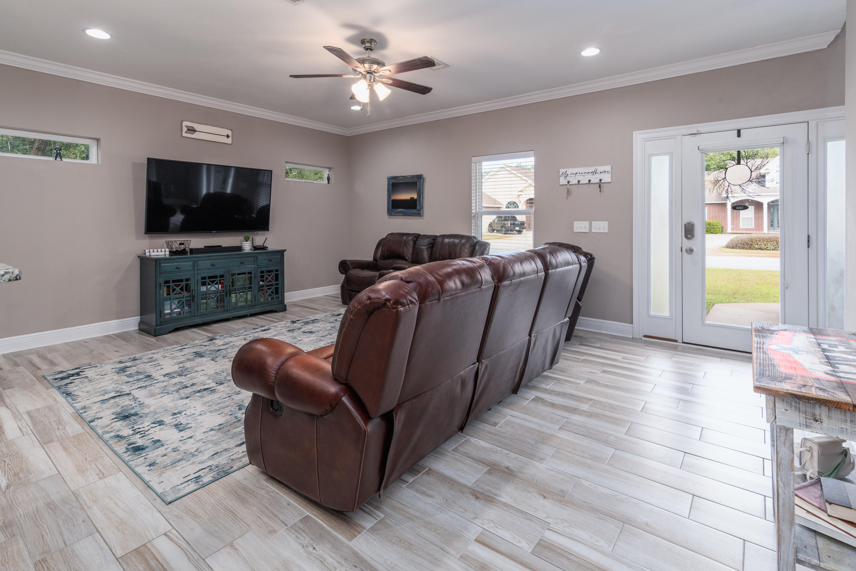 MAGNOLIA HARBOR - Residential