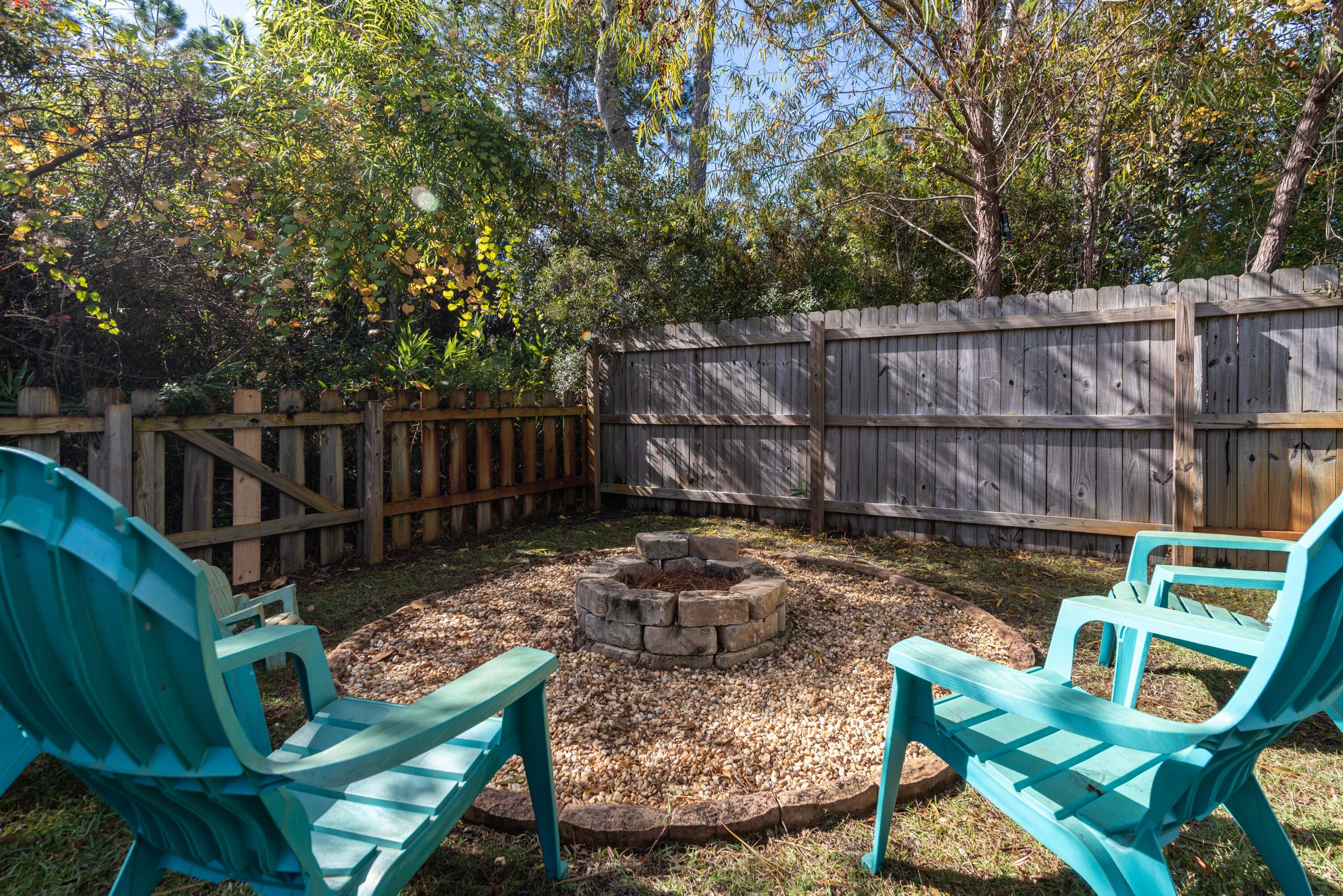 MAGNOLIA HARBOR - Residential