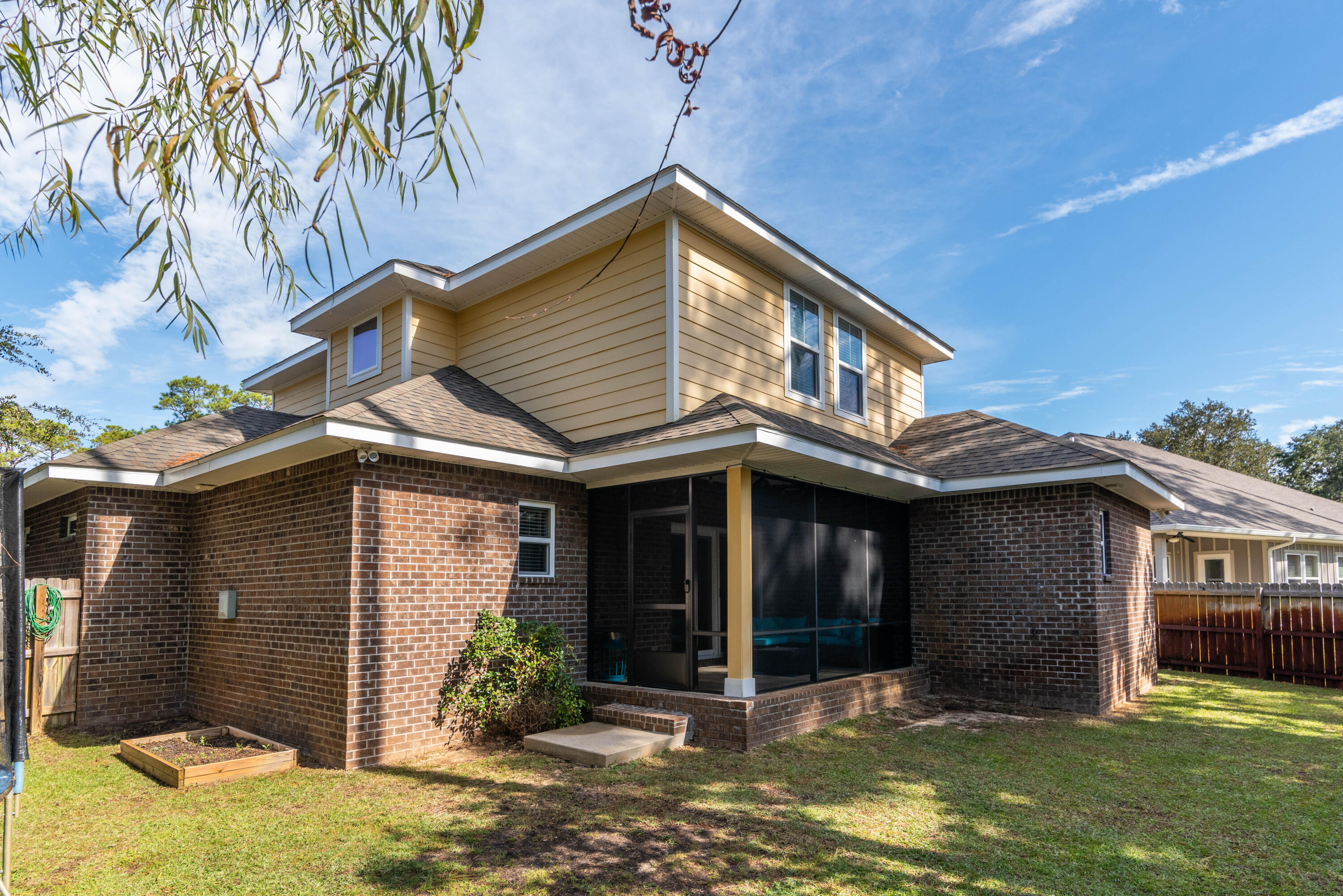 MAGNOLIA HARBOR - Residential