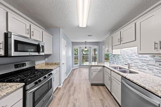 PARKWOOD LANE BLUEWATER BAY - Residential Lease