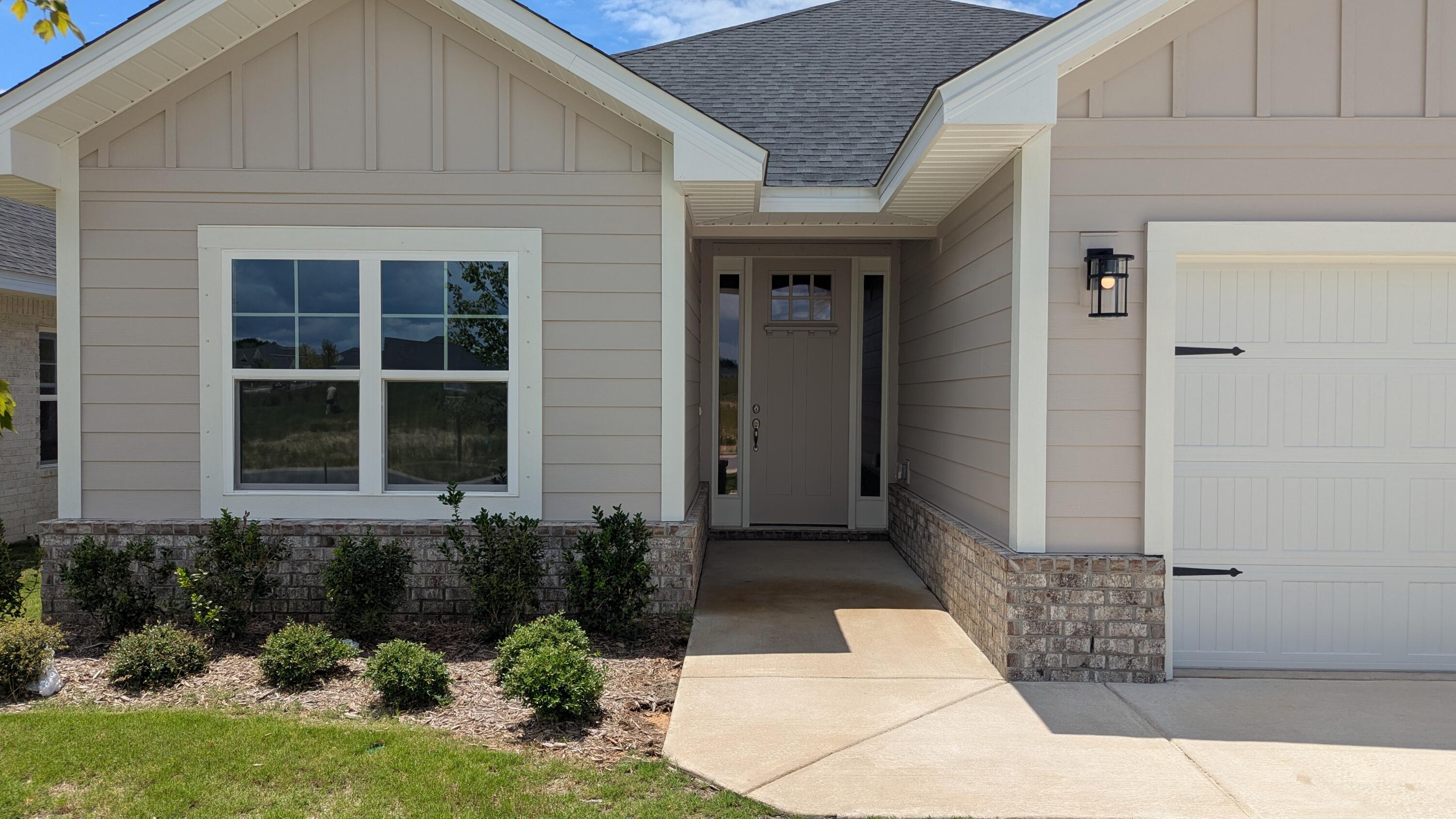 THE BLUFFS AT LAFAYETTE - Residential