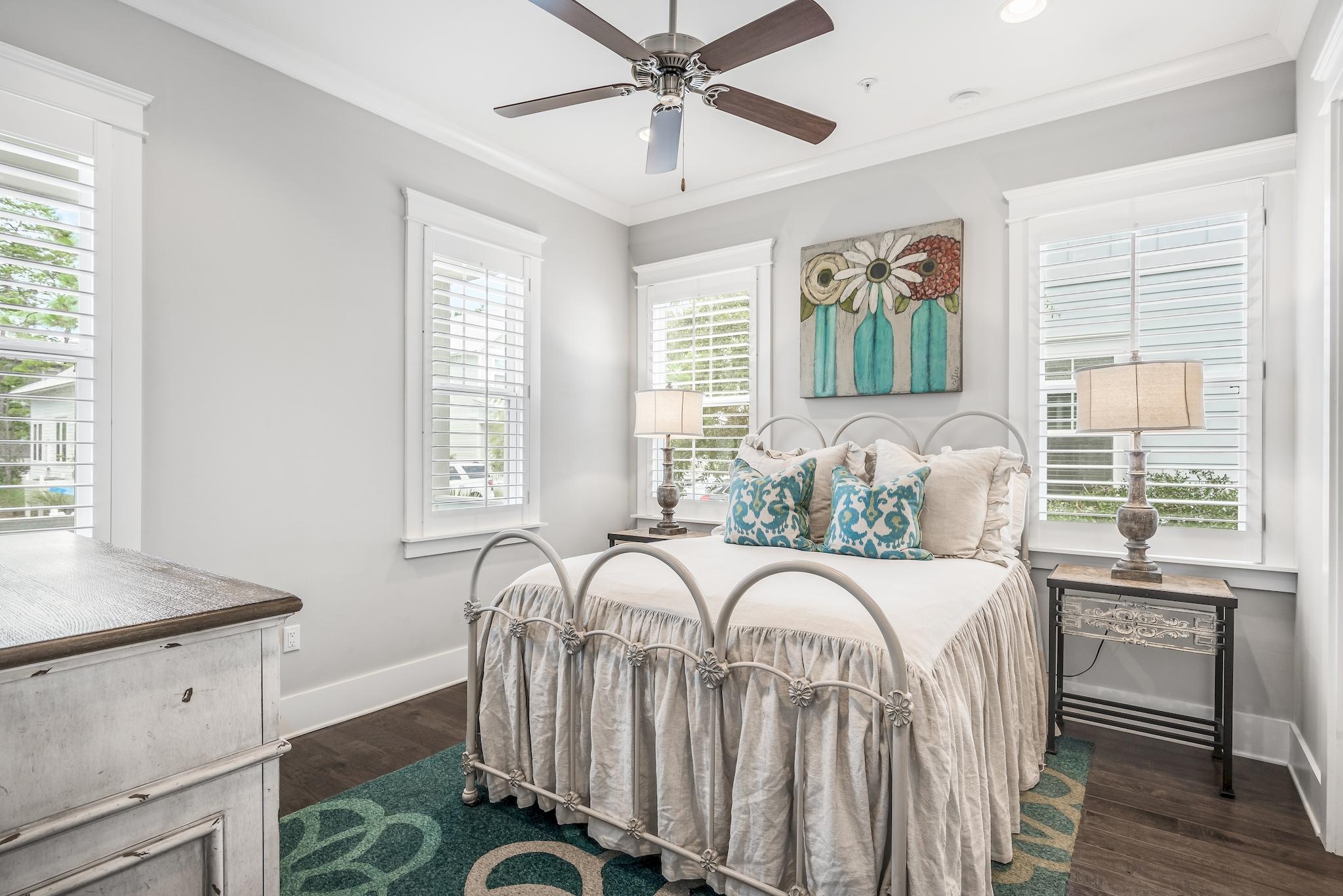 HIGHLAND PARKS AT BLUE MOUNTAIN BEACH - Residential