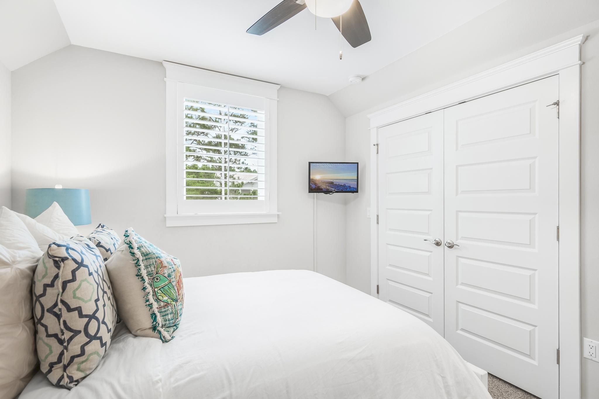 HIGHLAND PARKS AT BLUE MOUNTAIN BEACH - Residential