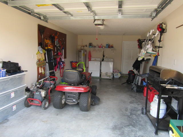 FAIRCHILD ESTATES - Residential