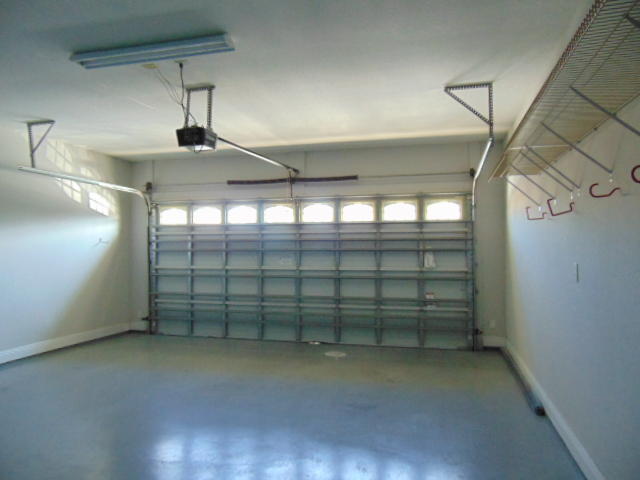 DIAMOND LAKES - Residential Lease