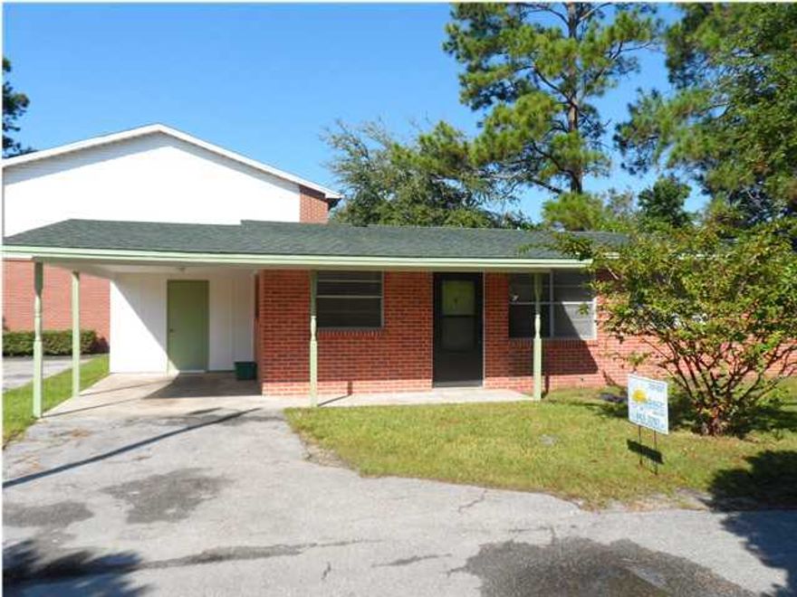 Nice, clean duplex just minutes from Eglin Air Force Base. This unit has updated appliances, new laminate floors, counter tops, sink, light fixtures, and has been freshly painted. The home offers inside washer and dryer hook ups and has a carport with storage room attached. No smoking and no pets. Call for a showing today!