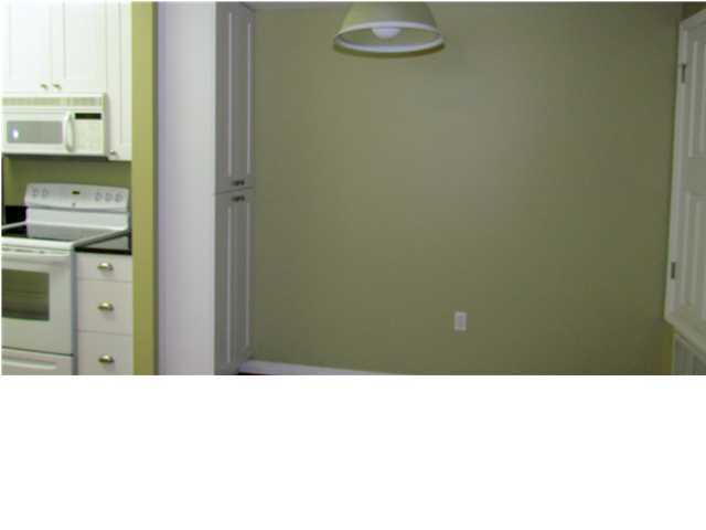 THE OAKS AT NICEVILLE PH I - Residential Lease