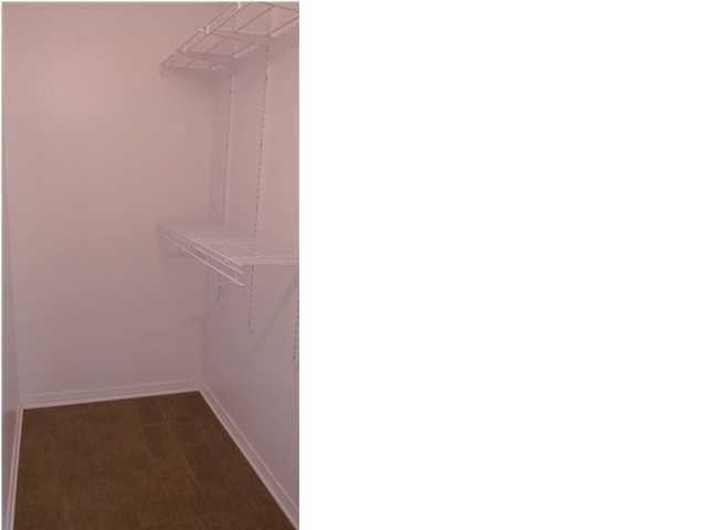 THE OAKS AT NICEVILLE PH I - Residential Lease