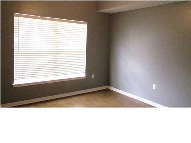 THE OAKS AT NICEVILLE PH I - Residential Lease