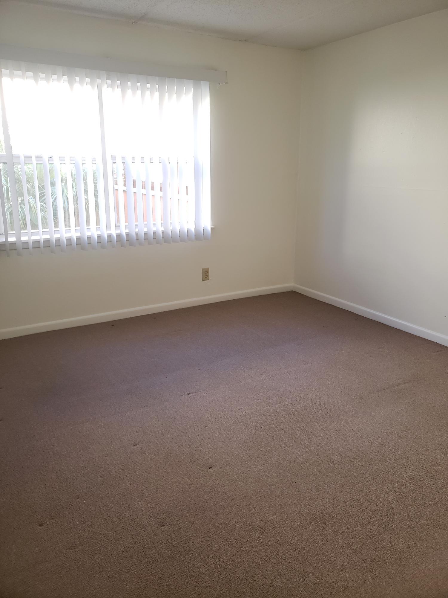 CEDARS CONDO - Residential Lease