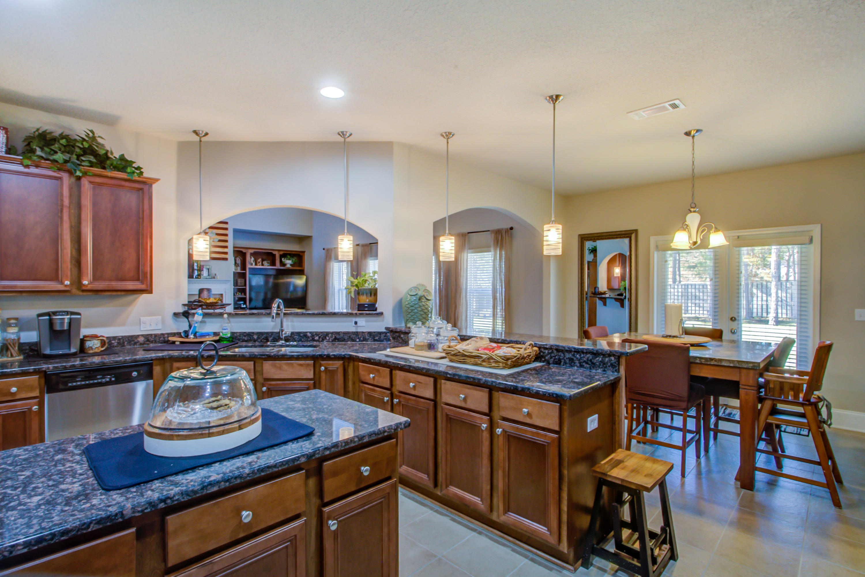 HAMMOCK BAY - Residential