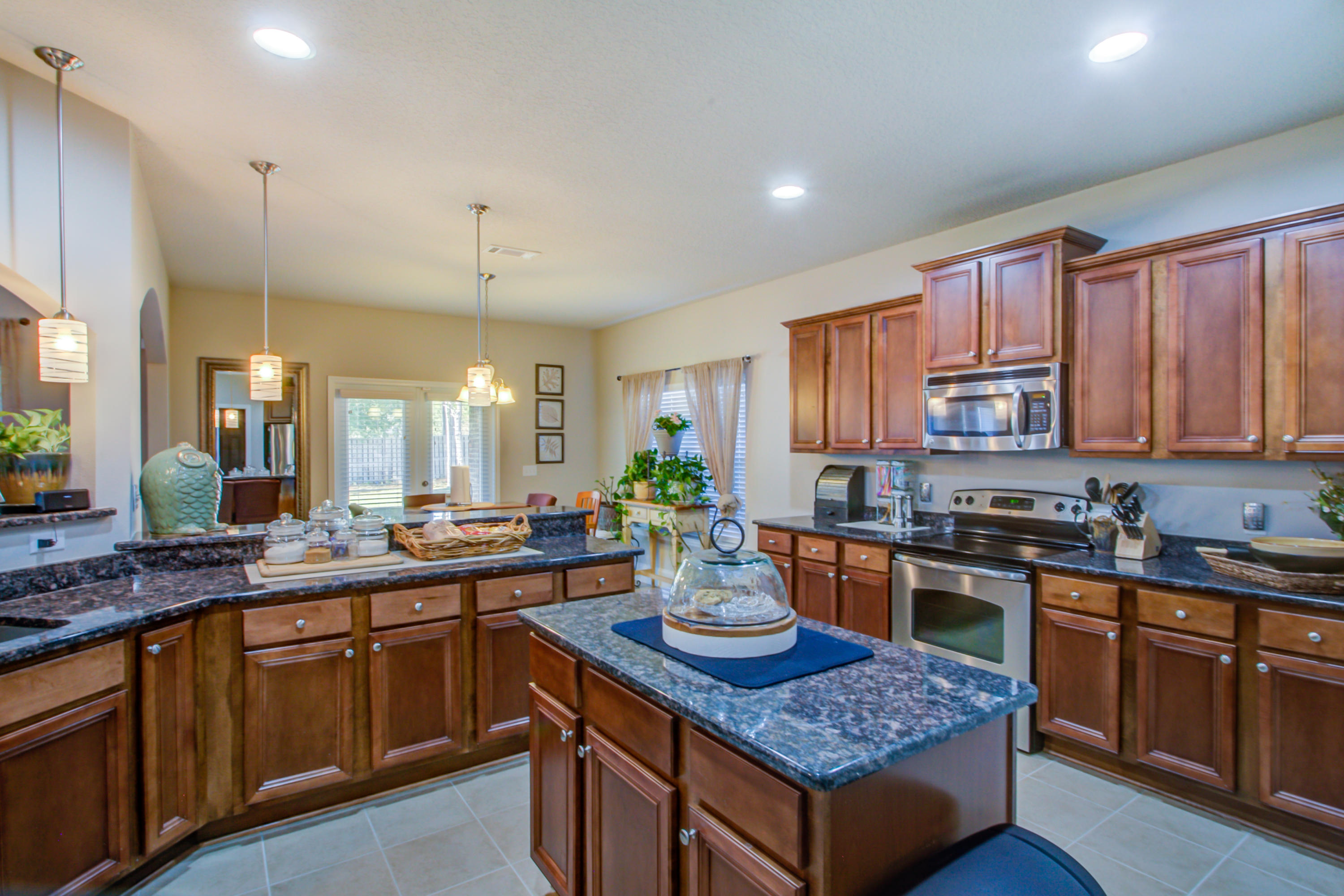 HAMMOCK BAY - Residential