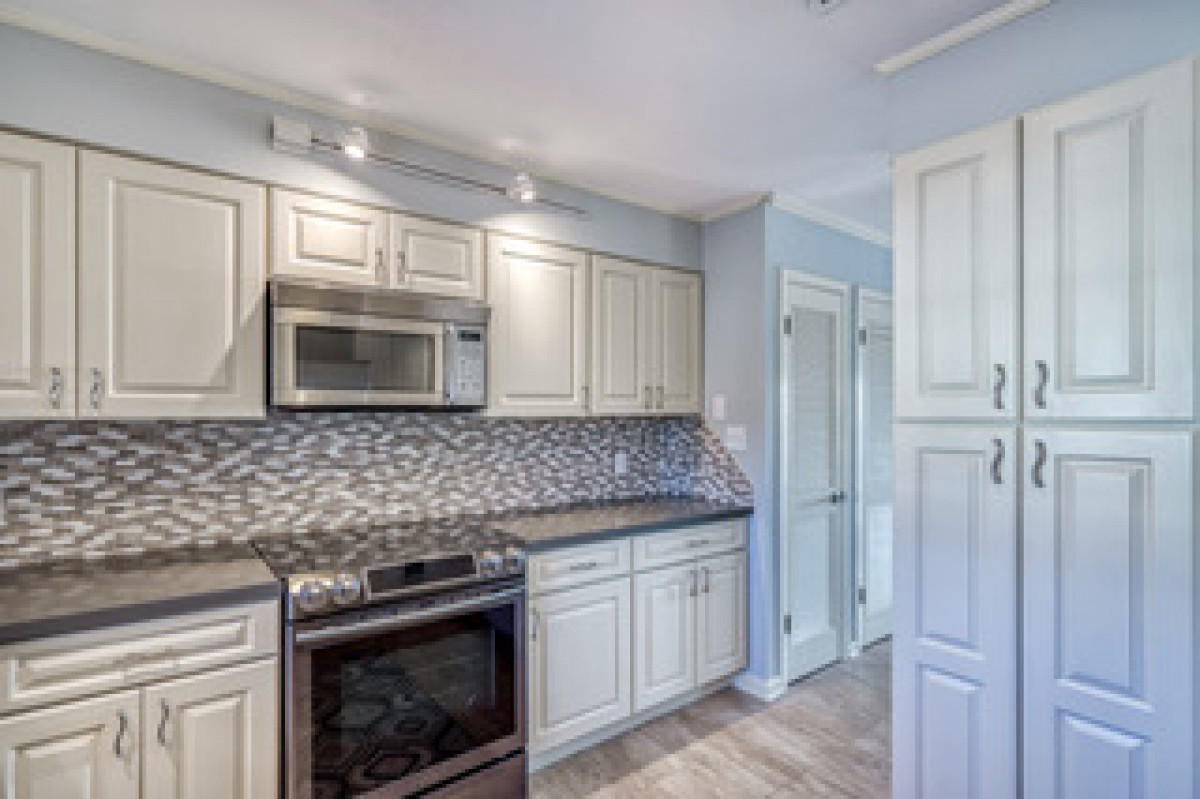 POINT OF VIEW - Residential