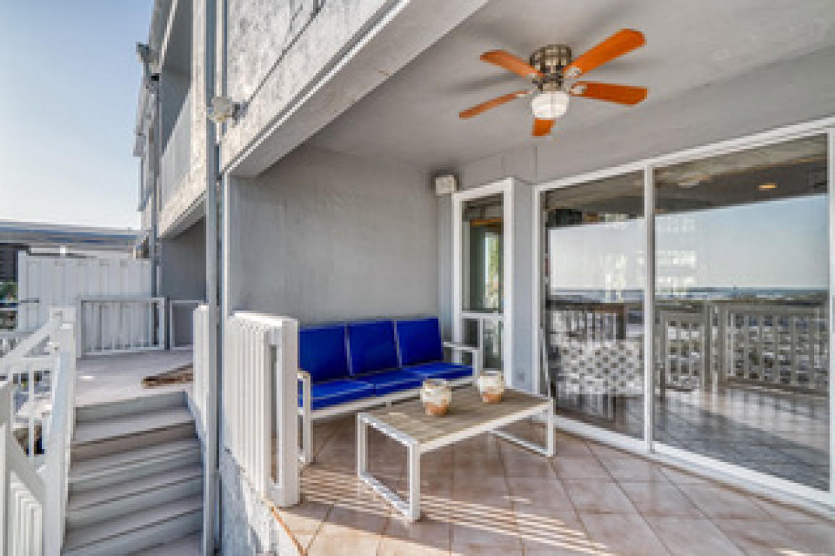 POINT OF VIEW - Residential