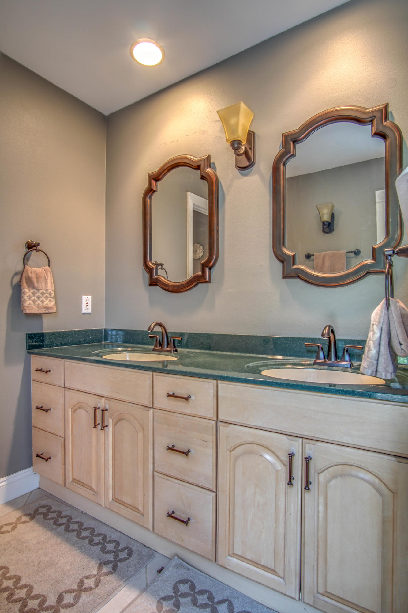 KENWOOD S/D 5TH ADDN - Residential