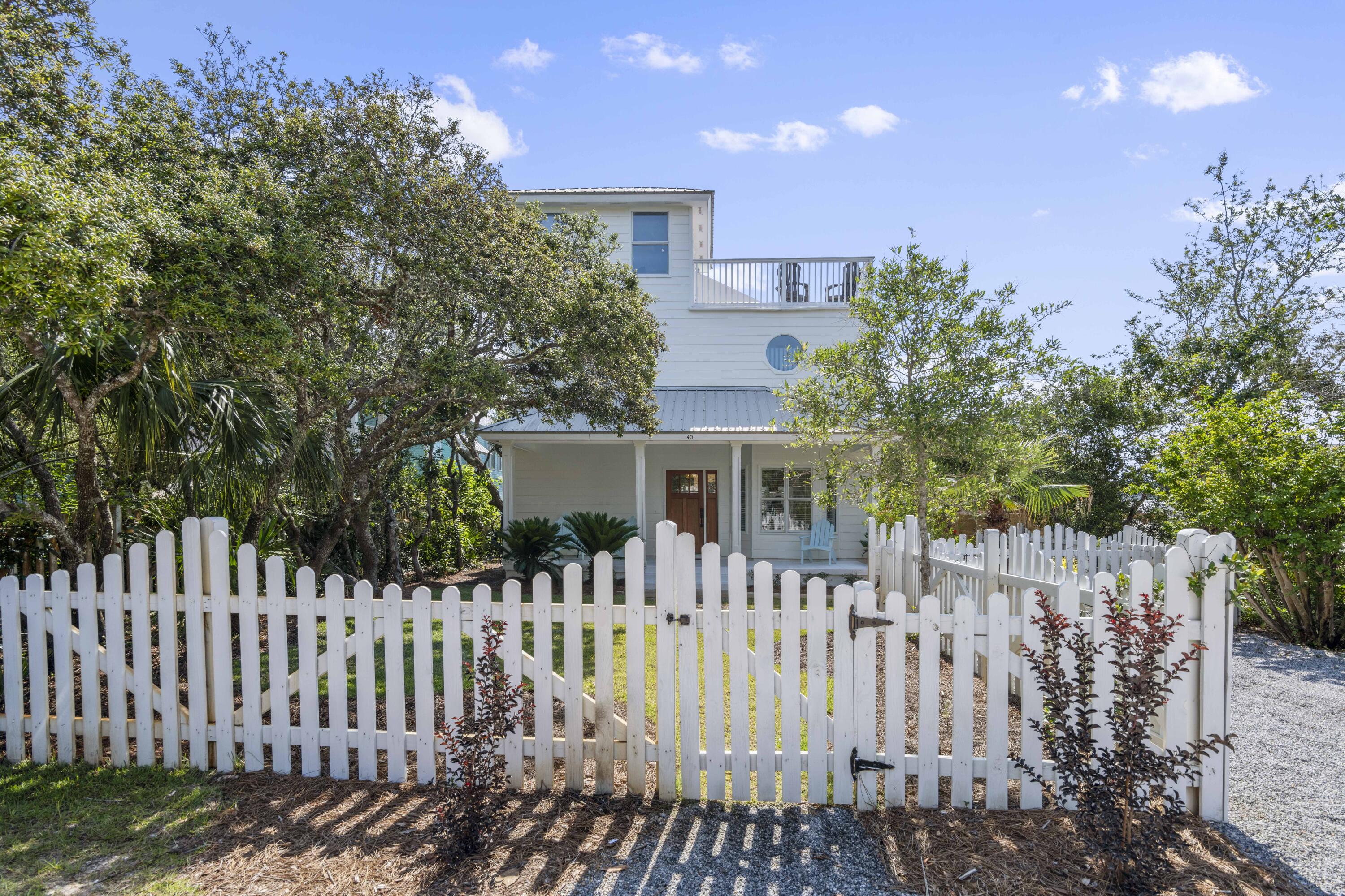 GULF SHORE MANOR - Residential