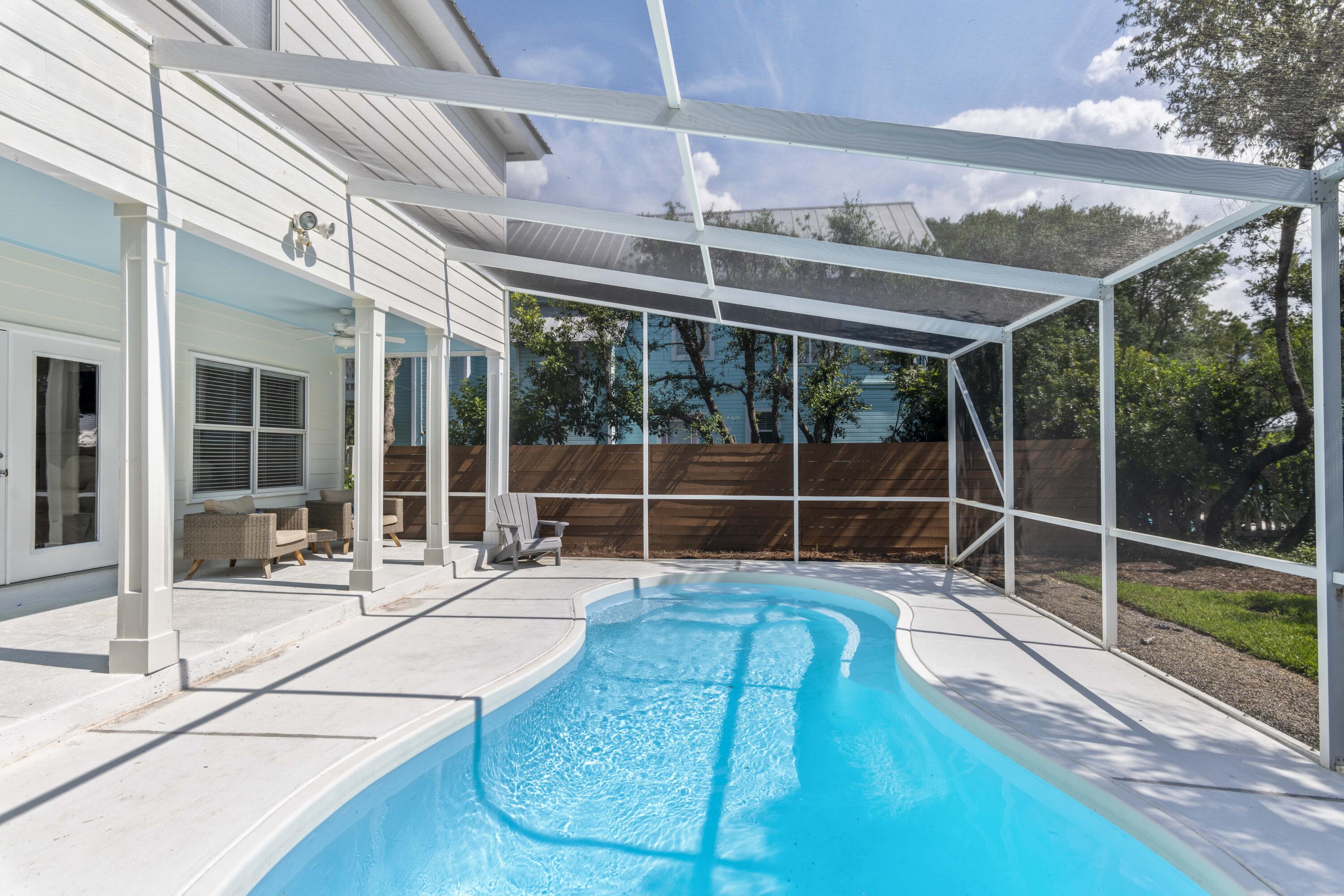 GULF SHORE MANOR - Residential