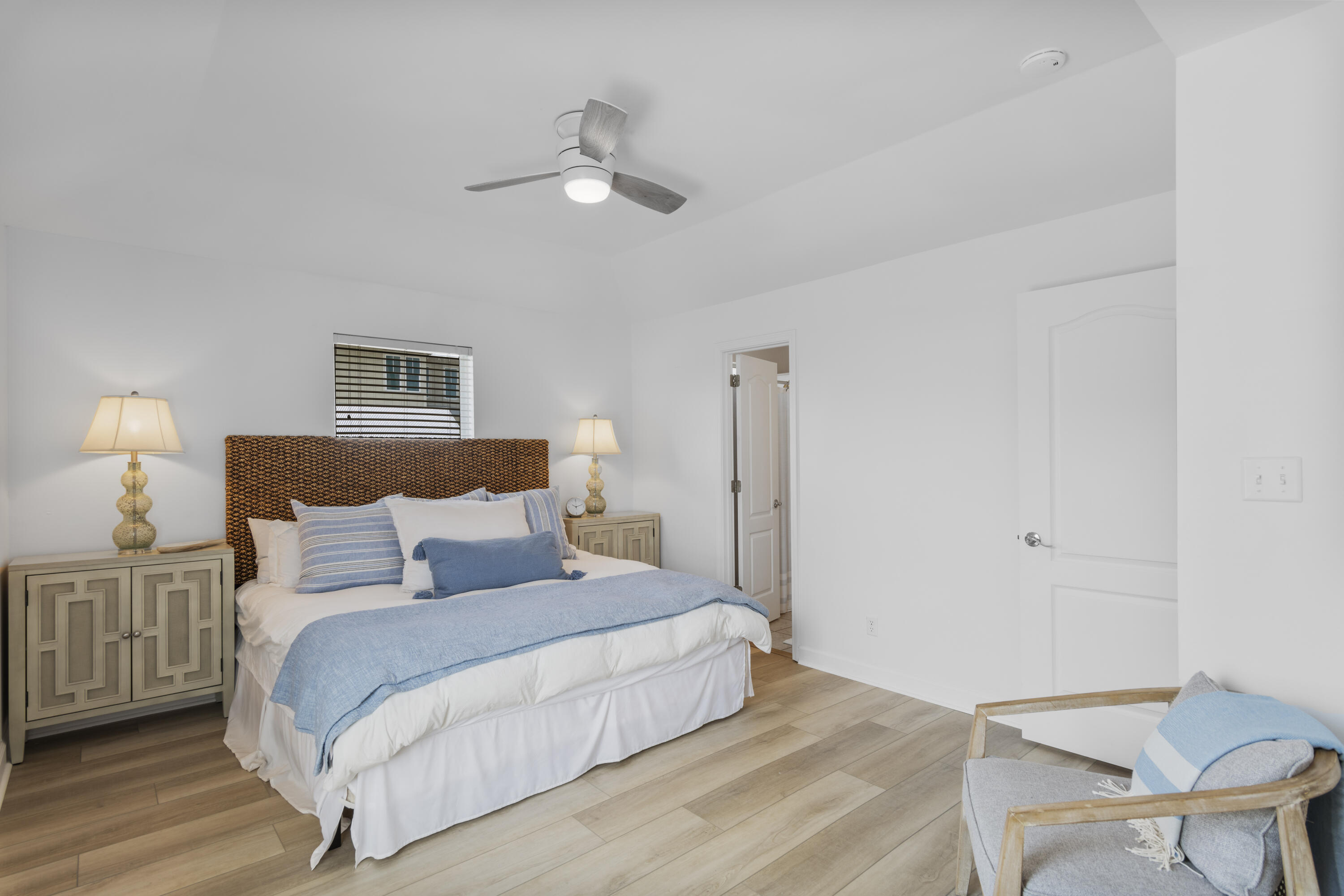 GULF SHORE MANOR - Residential