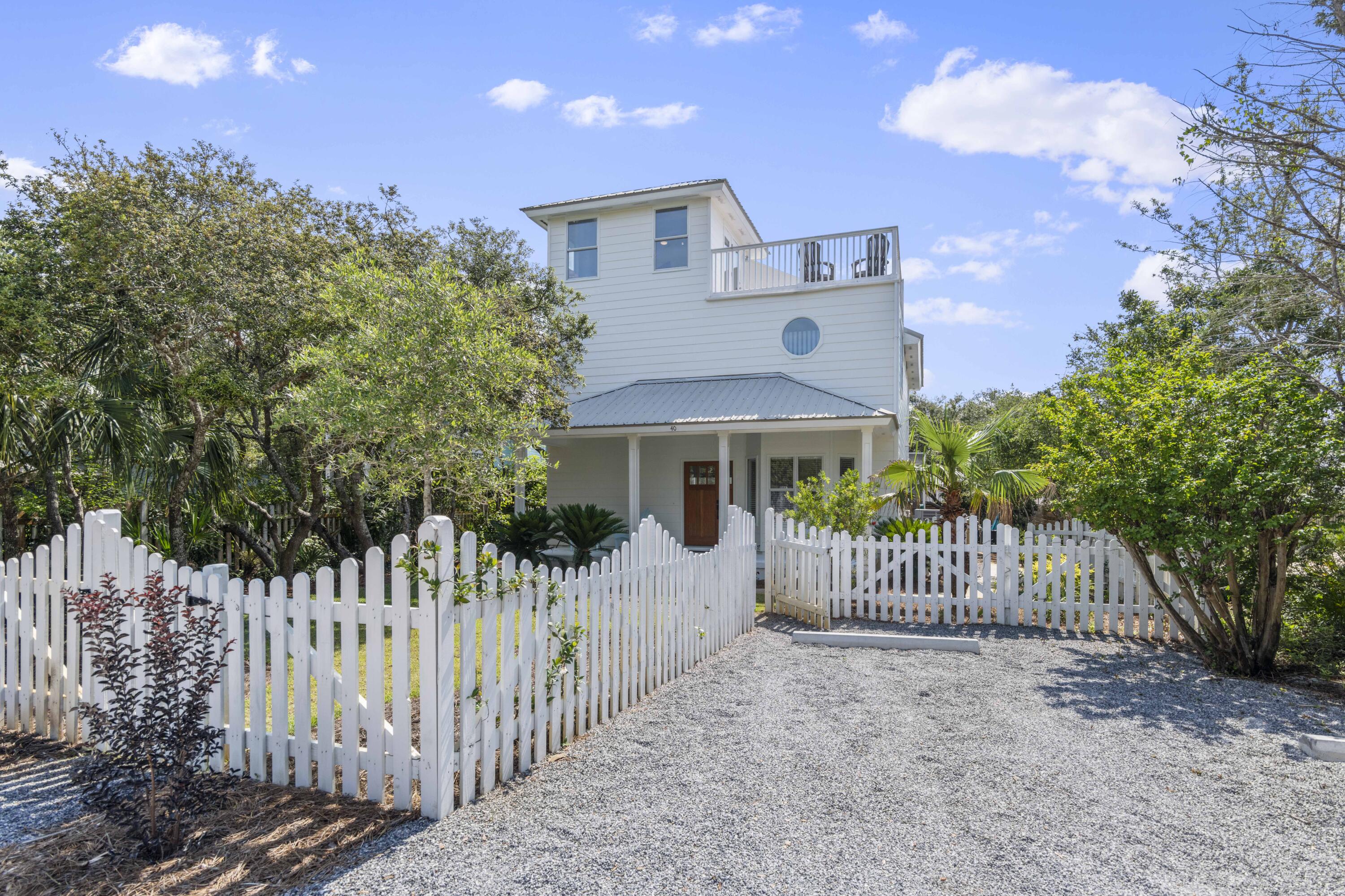 GULF SHORE MANOR - Residential