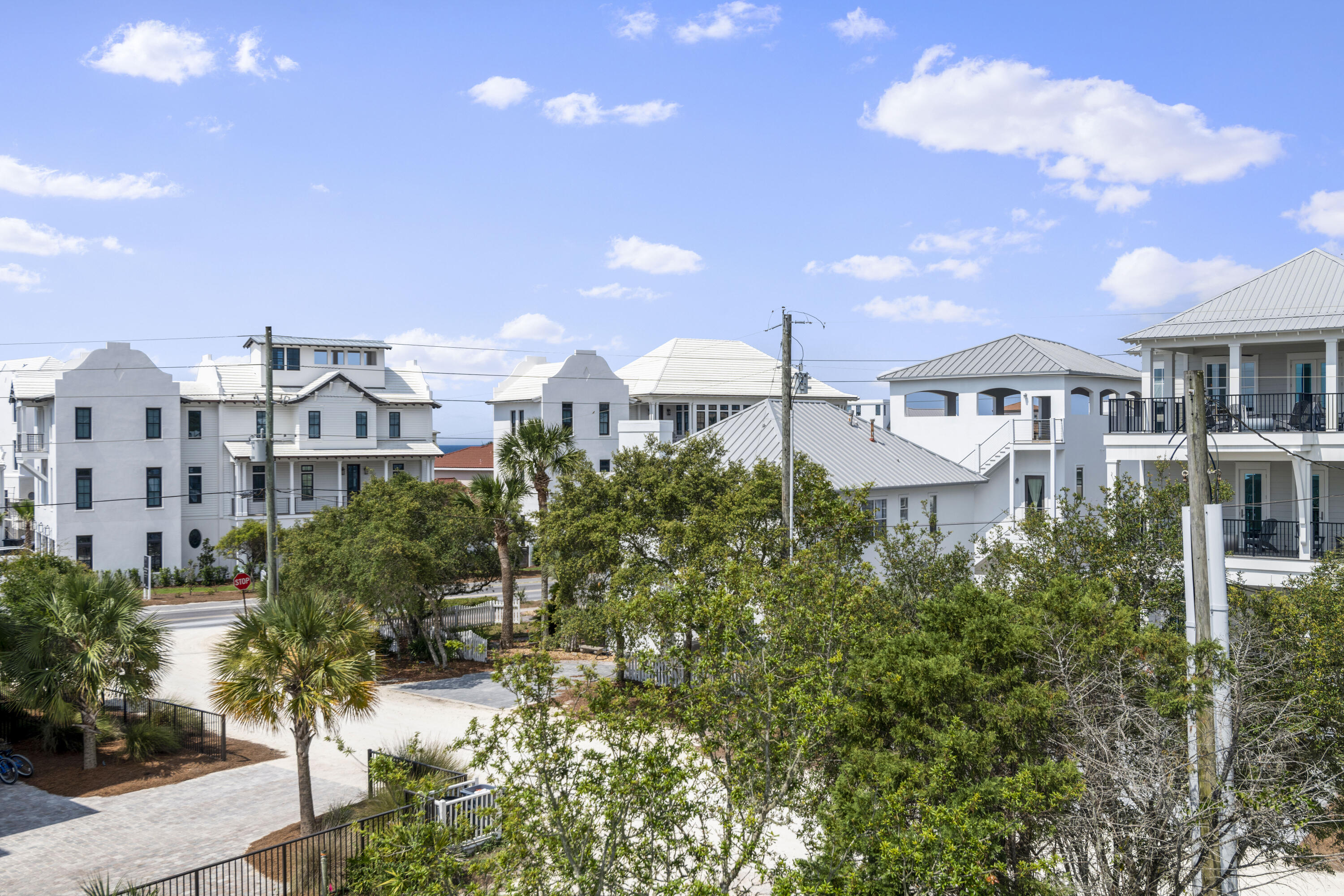 GULF SHORE MANOR - Residential