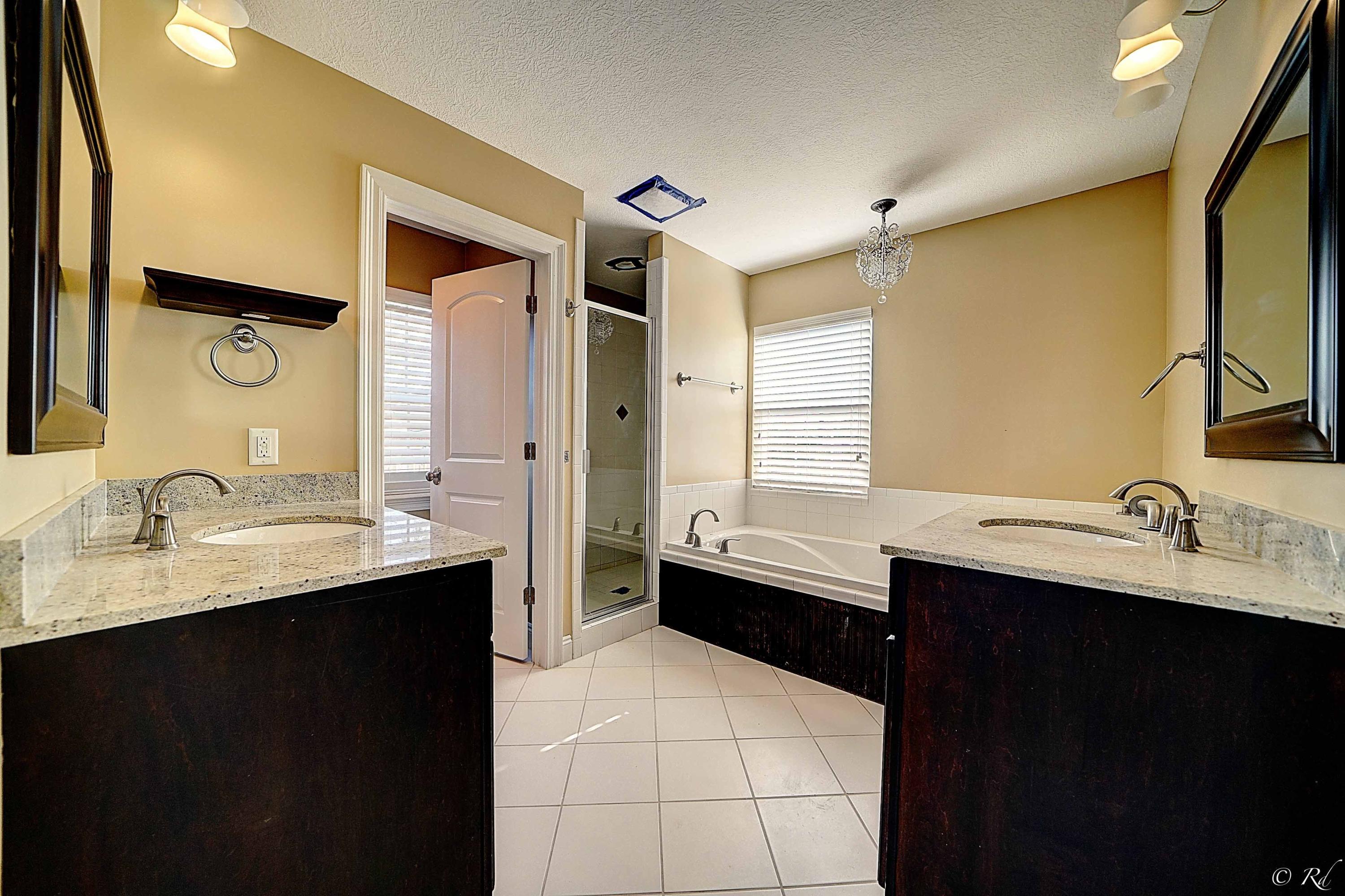 COVE TERRACE - Residential