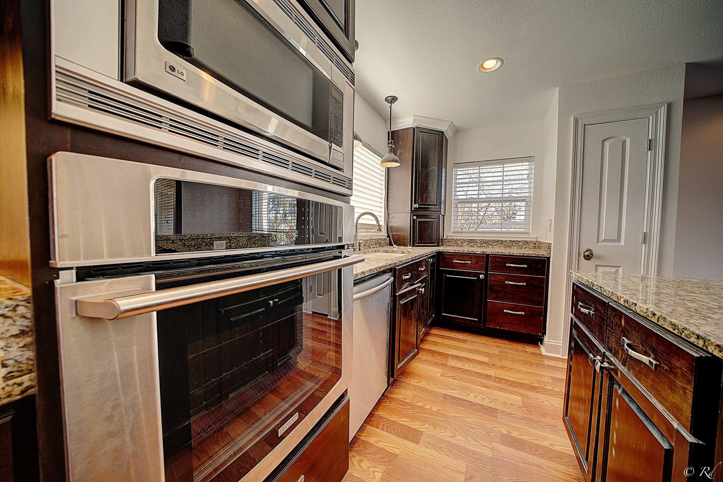 COVE TERRACE - Residential