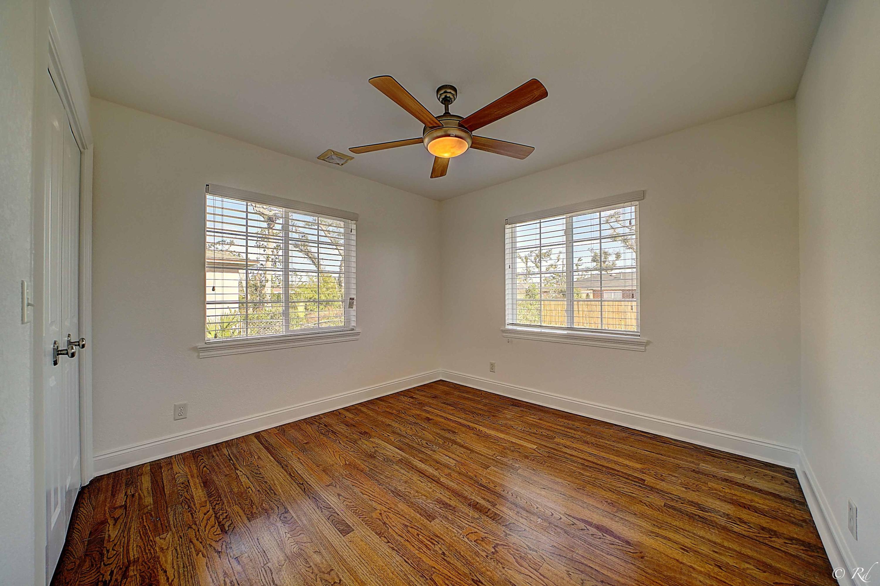 COVE TERRACE - Residential