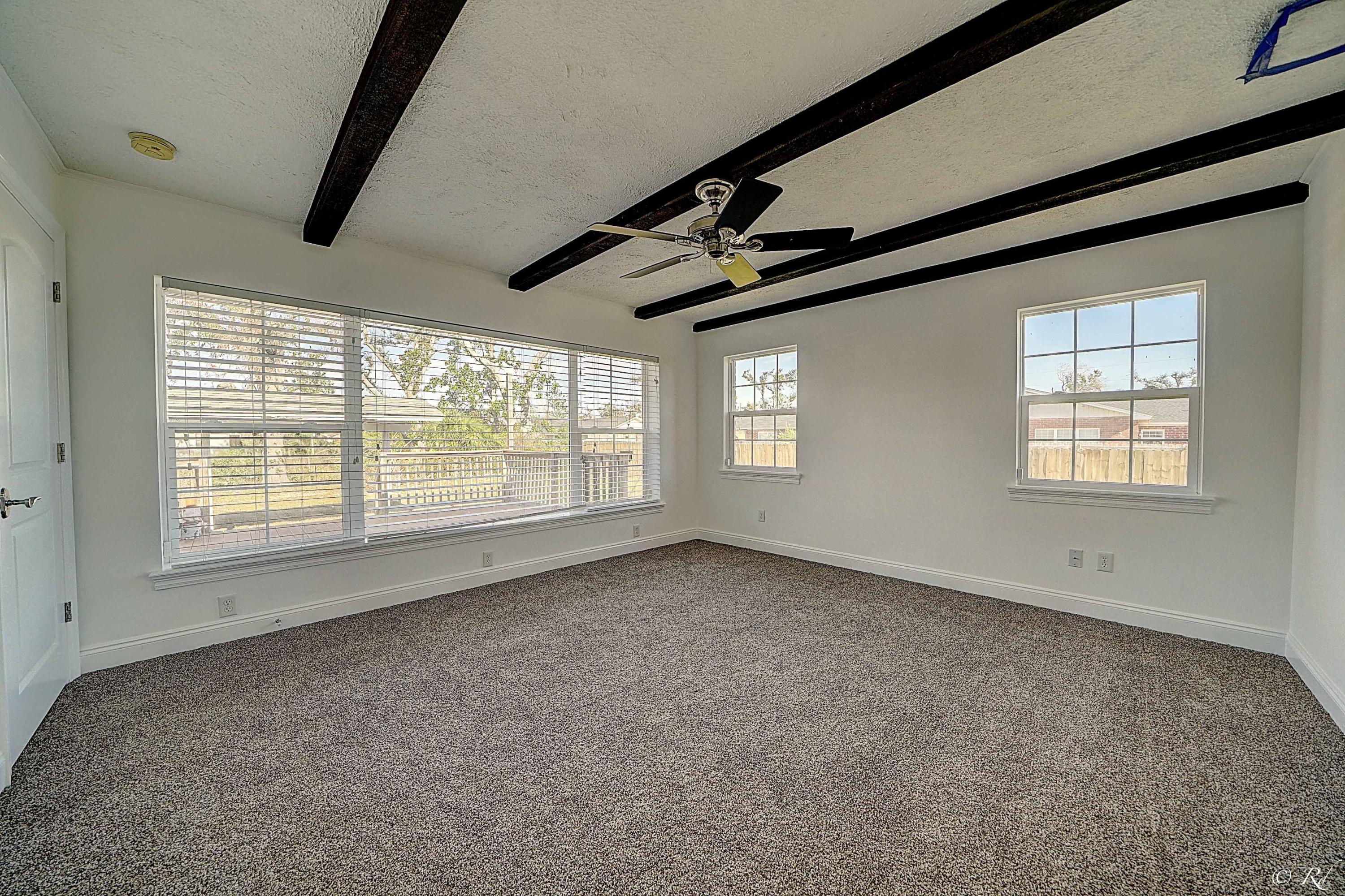 COVE TERRACE - Residential