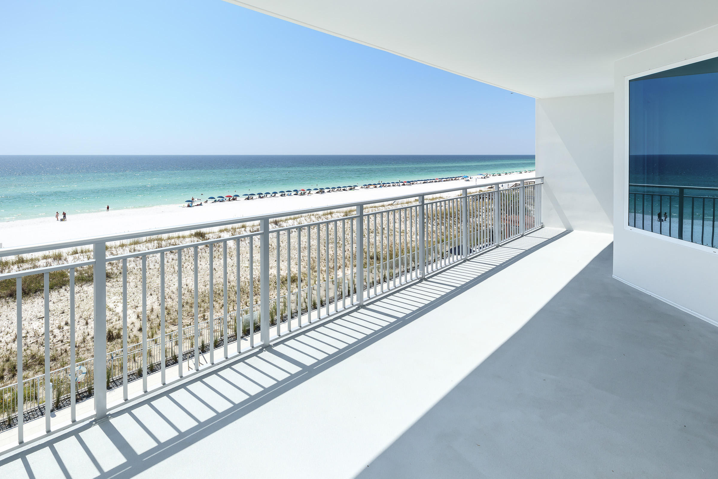 BLU CONDOMINIUM - Residential