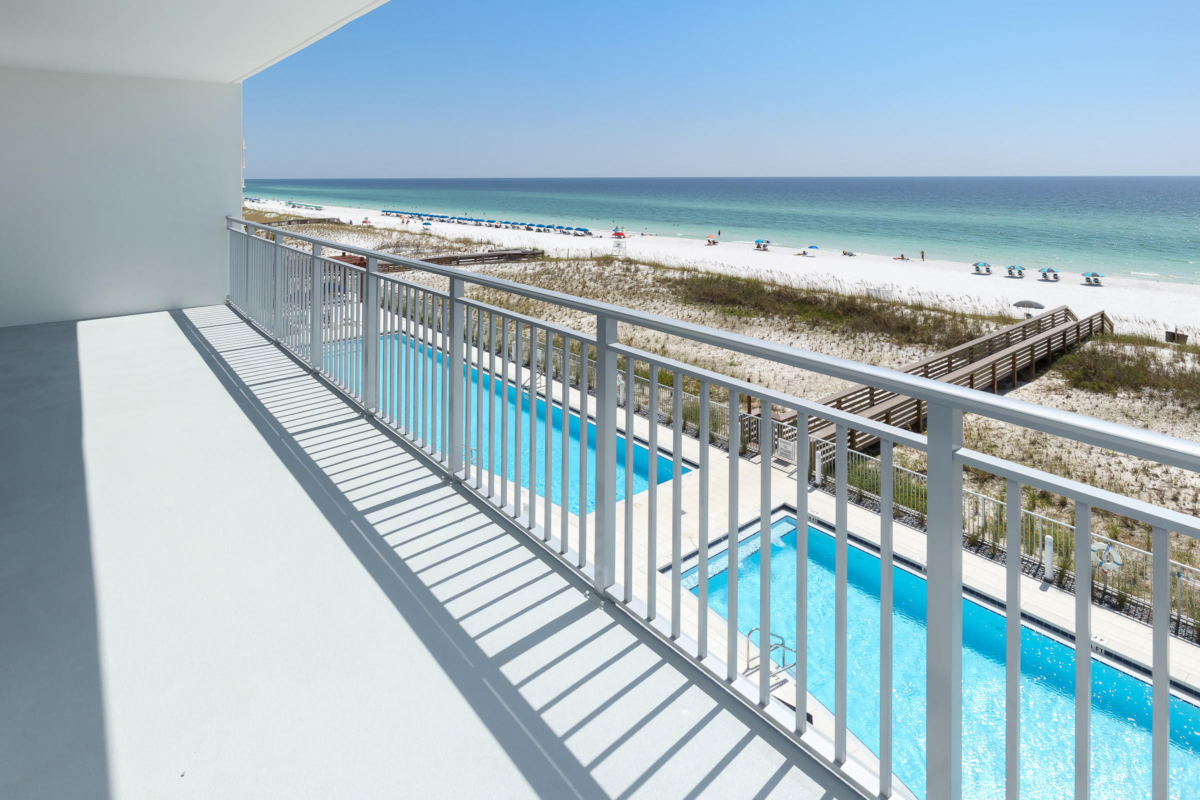 BLU CONDOMINIUM - Residential