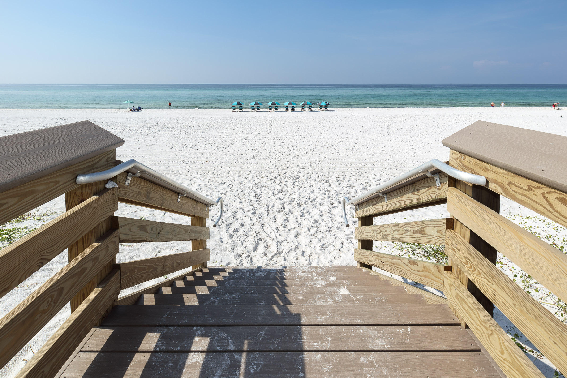 BLU CONDOMINIUM - Residential