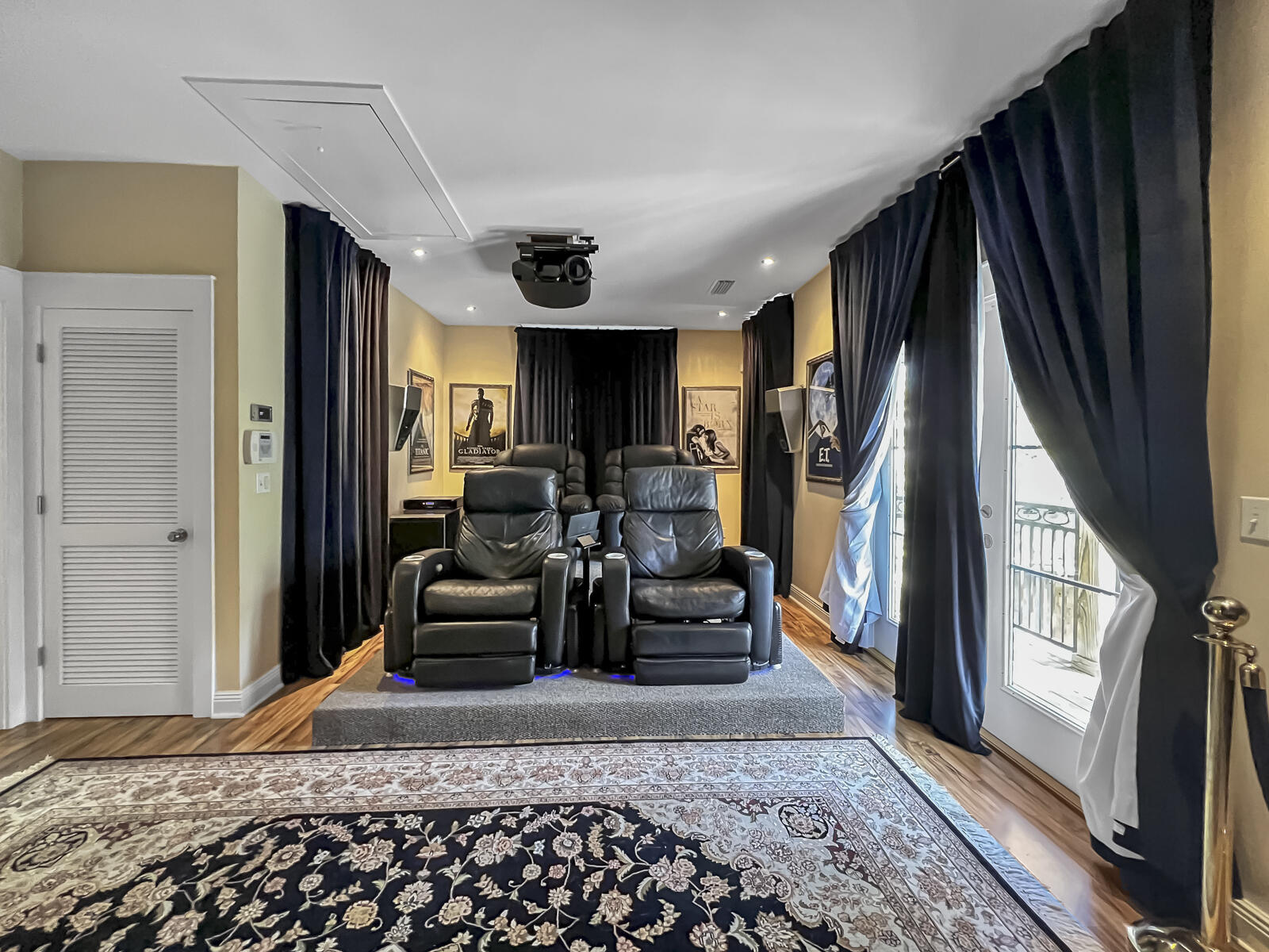 RESUB OF KELLYS ADD TO DESTIN - Residential