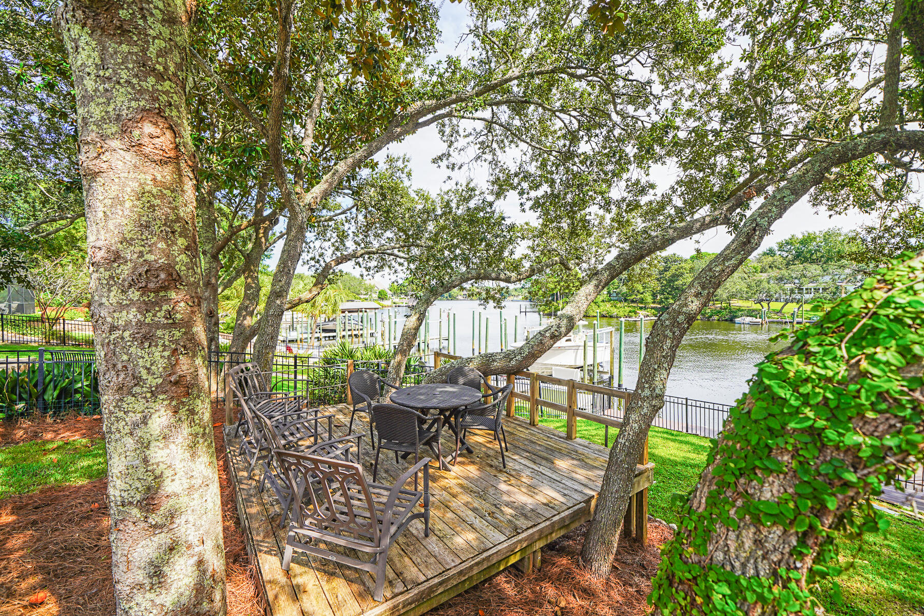 RESUB OF KELLYS ADD TO DESTIN - Residential