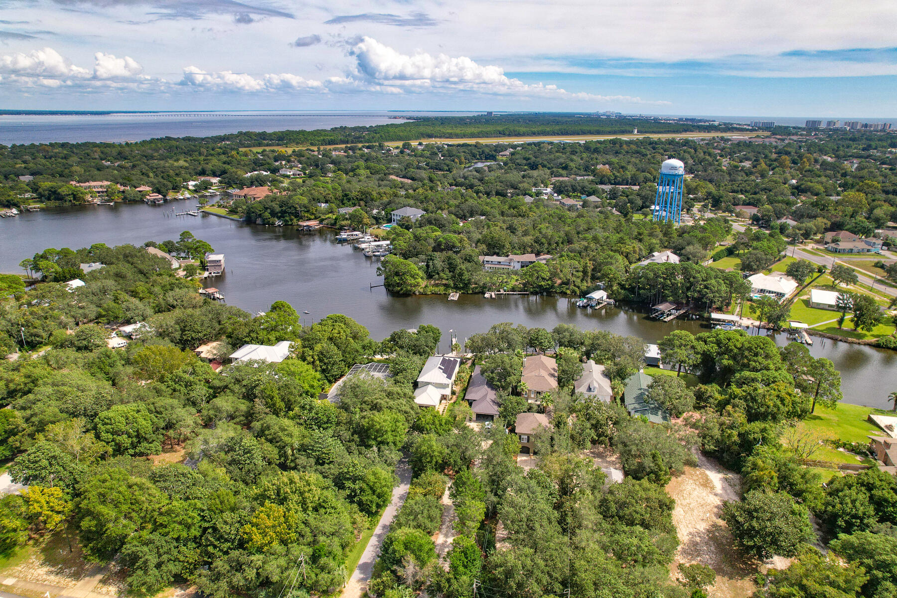 RESUB OF KELLYS ADD TO DESTIN - Residential